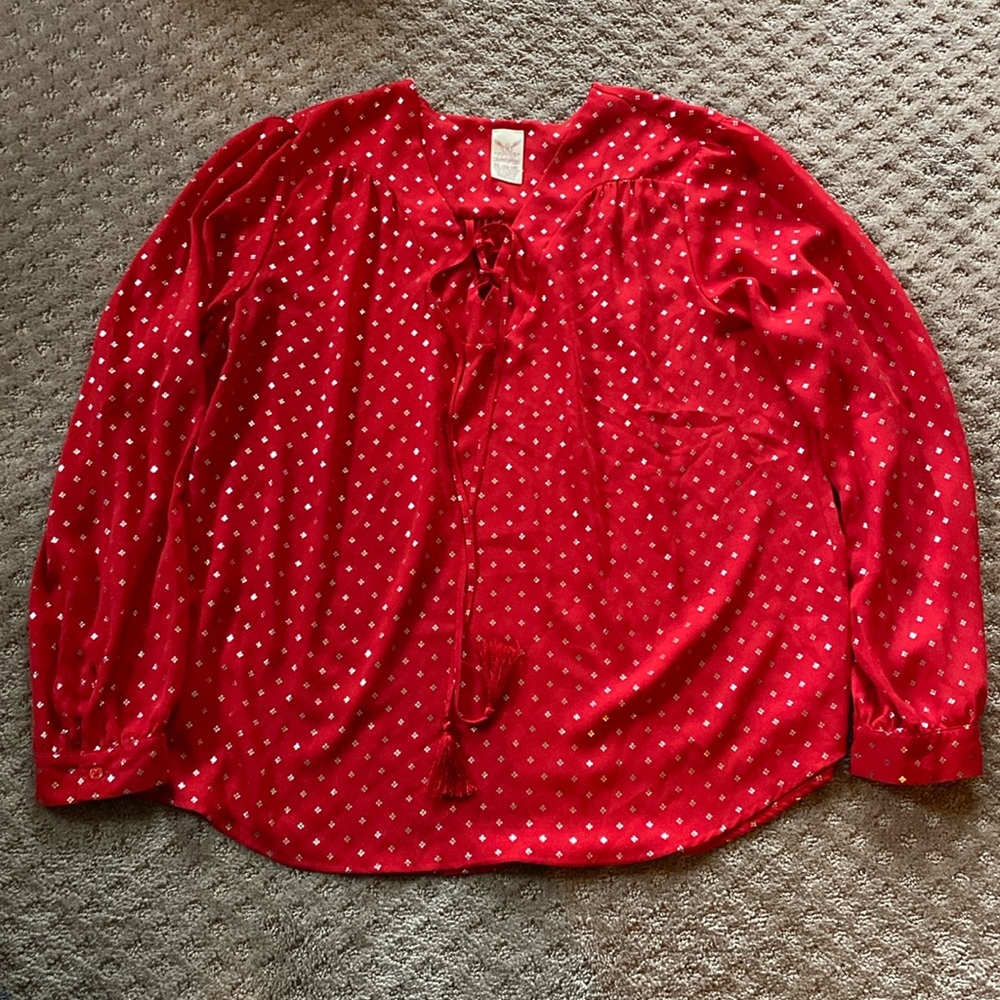 Faded Glory party top cherry red with silver print XL